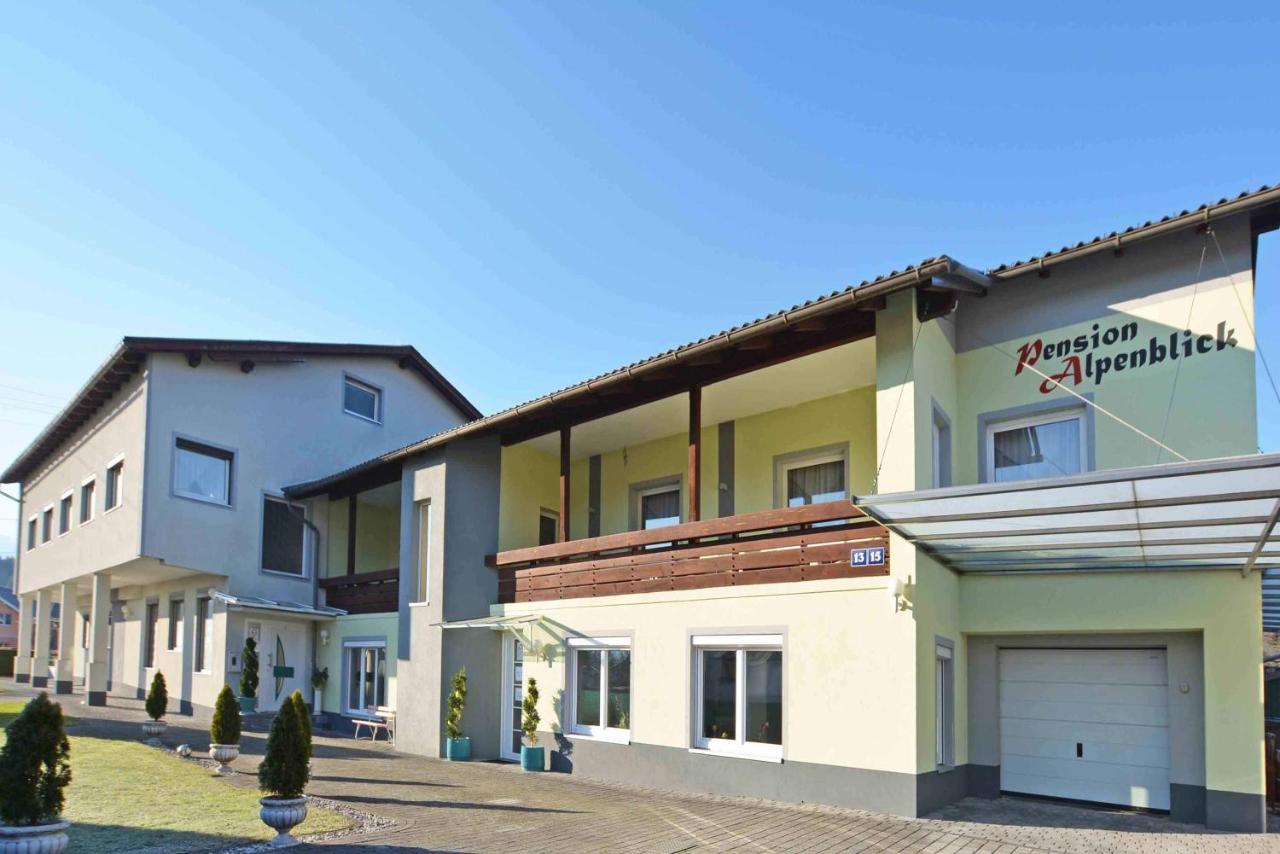 Gemuetliches Apartment In Ruhelage Villach Bagian luar foto