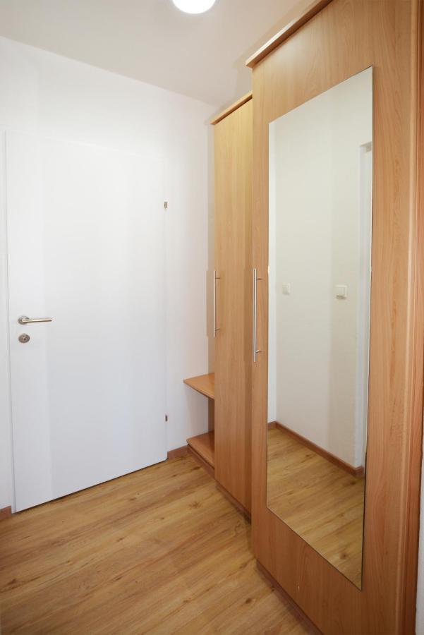 Gemuetliches Apartment In Ruhelage Villach Bagian luar foto